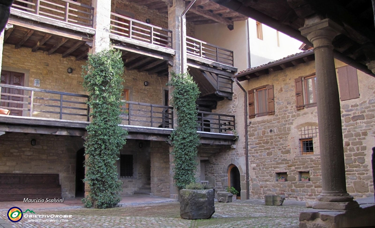 62 La cascina del chiostro....JPG